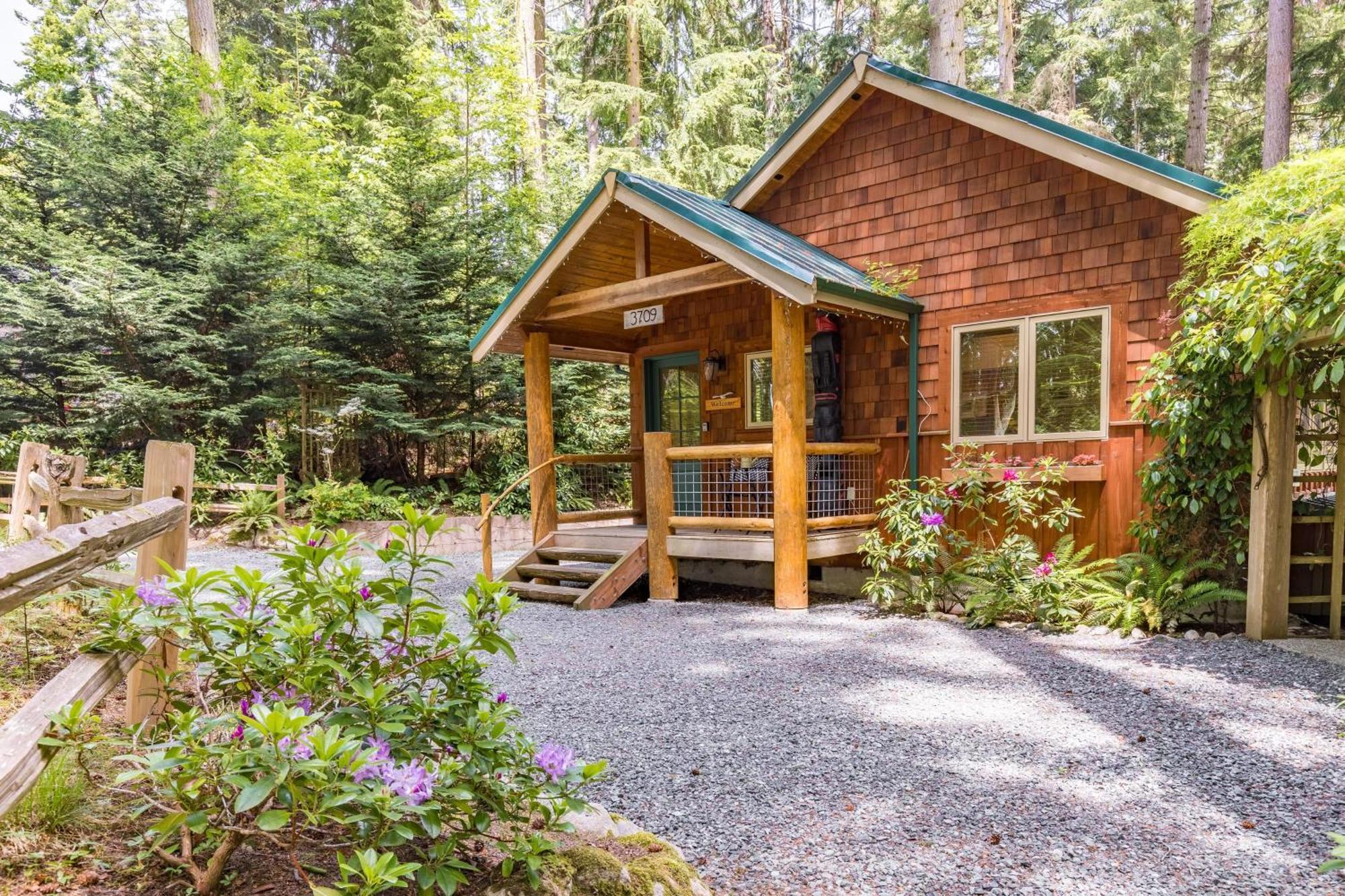 The Cottage At Herons Roost By Avantstay Langley Exterior photo